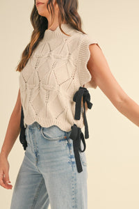 Wyatt Scalloped Side Bow Knit Vest