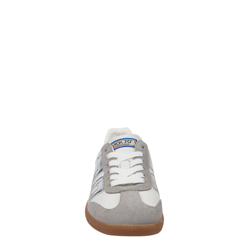 Back 70 Cloud Sneaker